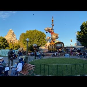 Meet your Posher, Mia